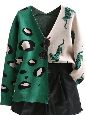 (NWT) Women’s Two-Tone Leopard & Tiger Print Cardigan Sweater - Green & Cream